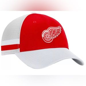 New Detroit Red Wings Fanatics Adjustable Trucker Hat